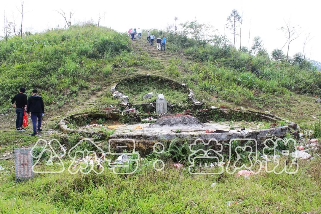 丝线吊金钟：一览山川之精神 图片7
