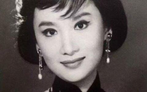 杨幂的眼睛图解什么是正桃花和外桃花