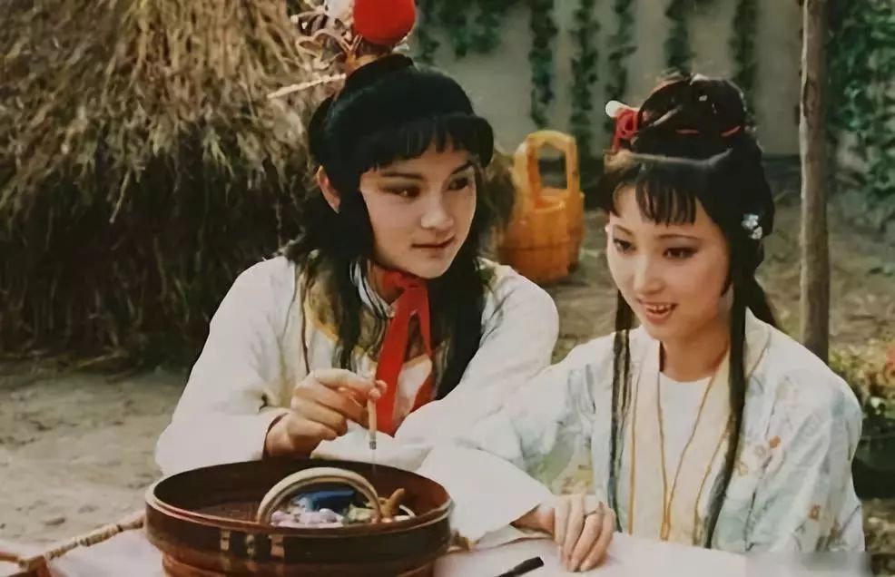 曹雪芹对阴阳五行术算命也十分精通 图片17