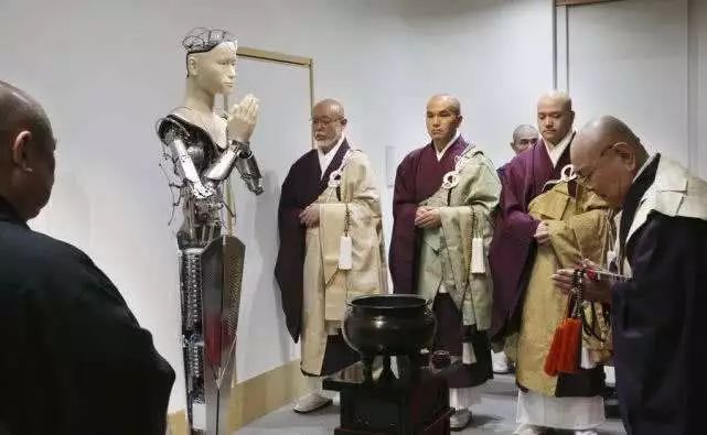 会诵经的机器人、机器人懂不懂观音菩萨？ 图片1
