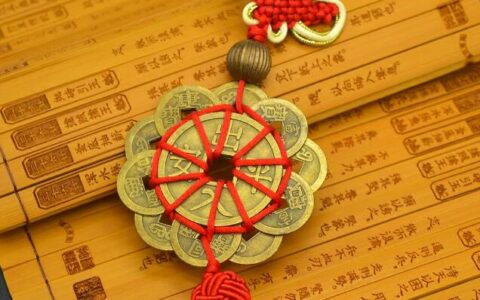 属鼠人适合请购什么材质镇车宝车挂？
