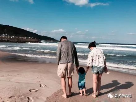 汪小菲、大S花7万元给女儿起的名字，值这个价吗？ 图片5