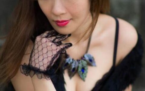 姓名可以改运吗！69岁的她曾四次改名精神依然神采飞扬