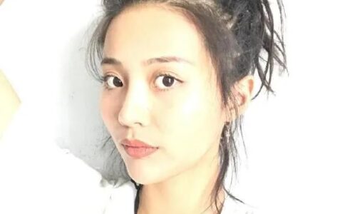 屈楚萧咖喱酱恋情曝光，这届新人的名字太不像话了