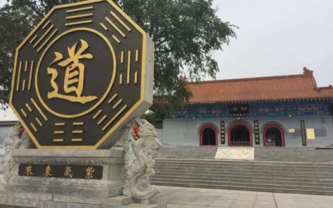 杨公风水祖师杨筠松死亡传说，真的是被卢王下毒致死吗？