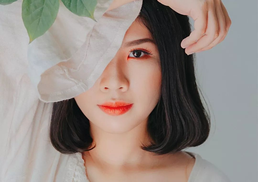 女人的四种倒霉面相,劳碌命,婚姻不好财运差 图片4 女人的四种倒霉面相,劳碌命,婚姻不好财运差 图片3