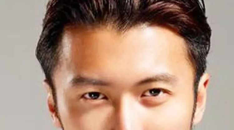 生财有道能够飞黄腾达的男人面相特征 图片4 生财有道能够飞黄腾达的男人面相特征 图片3