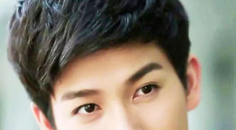 生财有道能够飞黄腾达的男人面相特征 图片8 生财有道能够飞黄腾达的男人面相特征 图片7