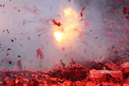 梦见放鞭炮是什么意思 它代表着好运吗 图片1