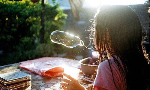 如何给女孩起个清新脱俗的好名字 图片4 如何给女孩起个清新脱俗的好名字 图片3