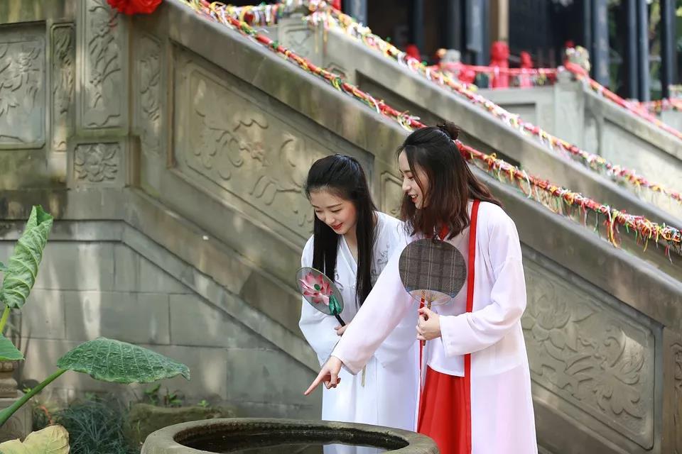 结婚越久越能旺夫的三大生肖女 图片1