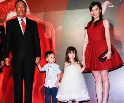 属虎人不能参加婚礼？龙蛇年是凶年吗？ 图片15