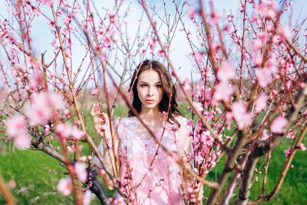 立春之后桃花运上升的生肖男女 图片1
