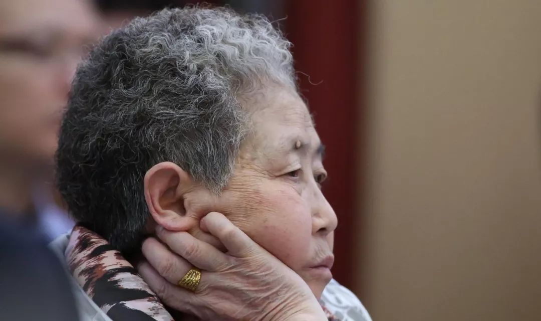 如果你脸上有这种招财痣,无论如何都别点掉 图片12 如果你脸上有这种招财痣,无论如何都别点掉 图片11