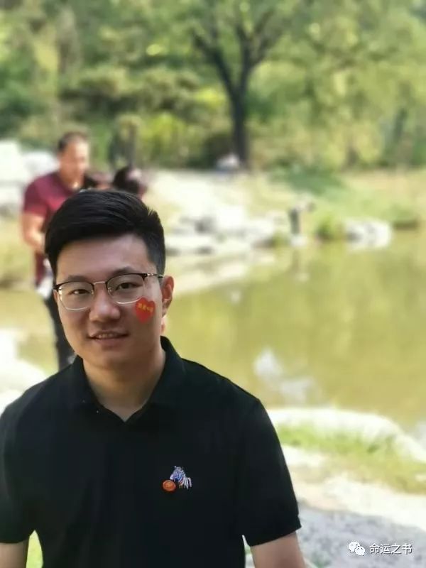 真人照片看面相解读面相知识 图片9