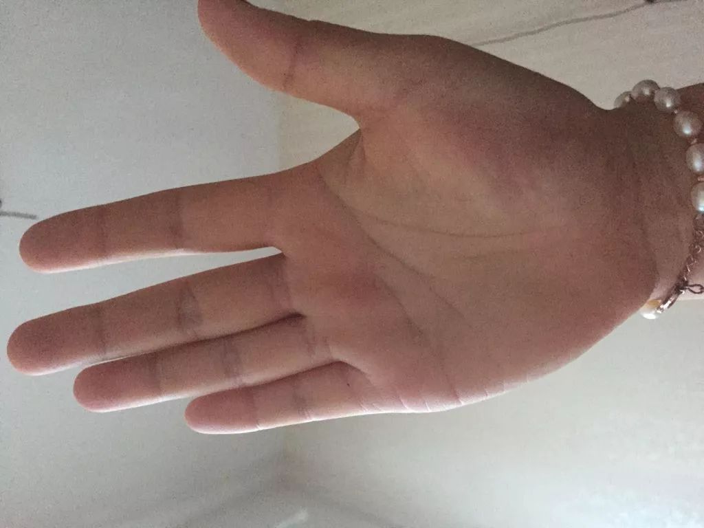 有些人一辈子注定发不了财,掌纹一早就告诉你了 图片4 有些人一辈子注定发不了财,掌纹一早就告诉你了 图片3