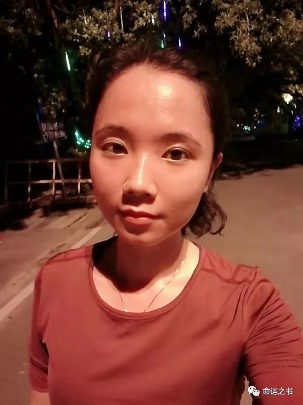 面相点评喜欢穿运动装的人 图片5