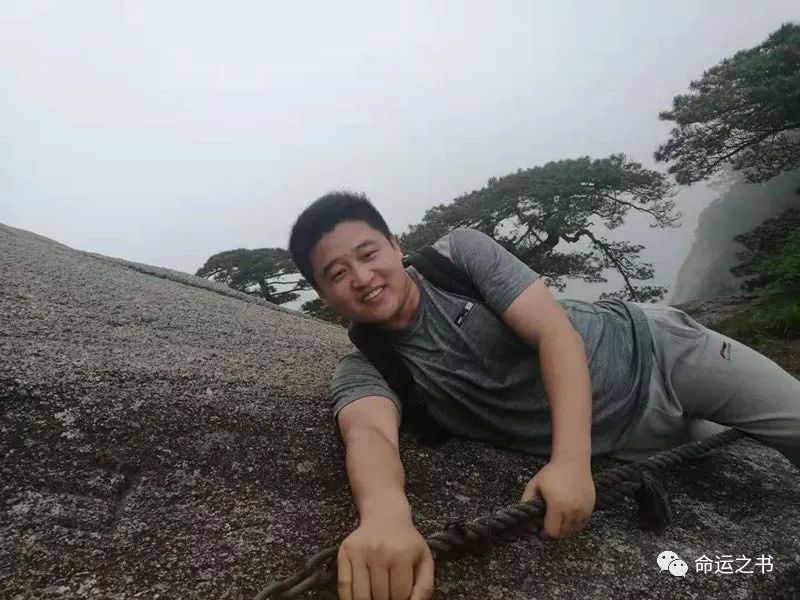 面相点评喜欢穿运动装的人 图片11