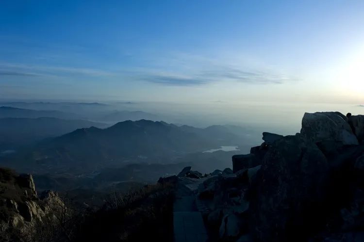 泰山为什么会被尊为五岳之首，谈泰山的神与鬼 图片9