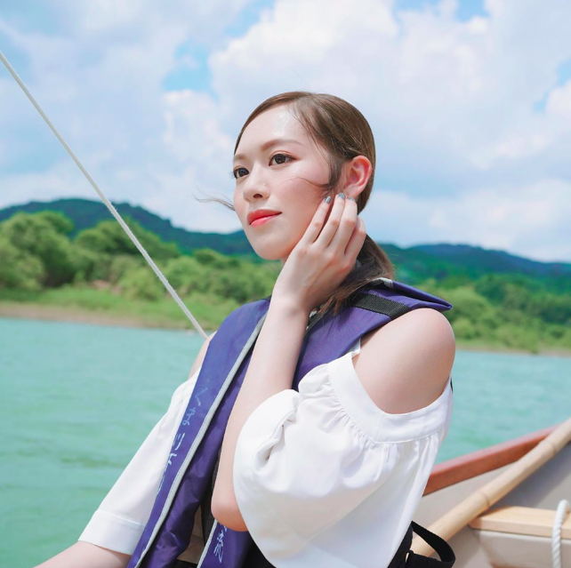 麦玲玲2020鼠年十二生肖桃花运势分析大全 图片2 麦玲玲2020鼠年十二生肖桃花运势分析大全 图片1