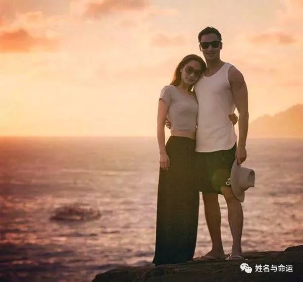 阿娇第二次改名后,终于收获了婚姻 图片12 阿娇第二次改名后,终于收获了婚姻 图片11