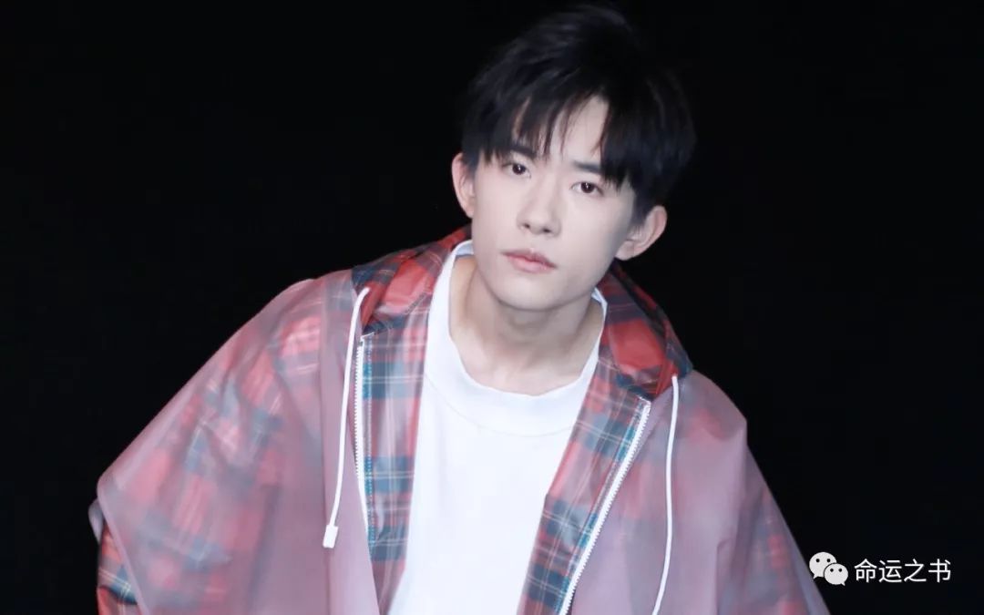 你们要的易烊千玺和雷佳音 | 面相说明星 图片9