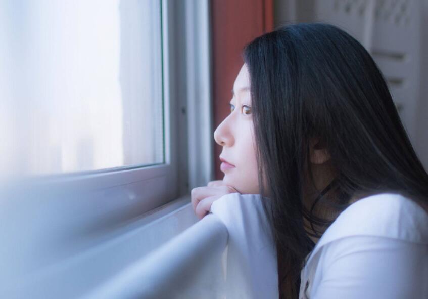师父曾为一个女人看过相，说她是个短命之人 图片1