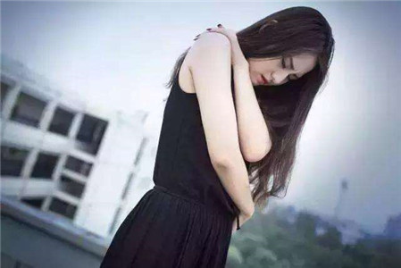 即使被骗，也会傻傻帮人数钱的生肖 图片1