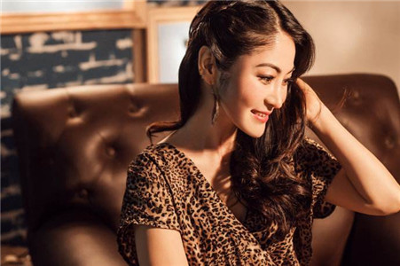 对比高颜值女，这三大生肖男更喜欢才女 图片5