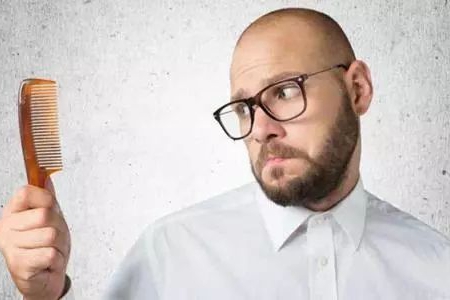梦见掉头发是什么意思 是人际关系破裂的前兆吗 图片6 梦见掉头发是什么意思 是人际关系破裂的前兆吗 图片5