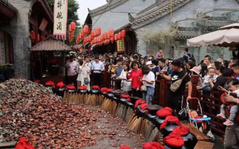 泰国补财库靠谱嘛？旧碗破碗可以扔吗？
