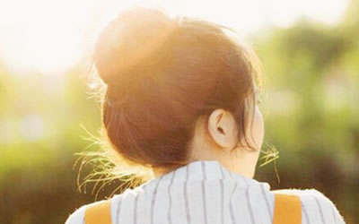 痣相图解女人身上的三颗招财痣 图片1