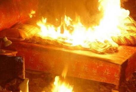 梦见着火了是什么征兆 是破财免灾的情况吗 图片6 梦见着火了是什么征兆 是破财免灾的情况吗 图片5