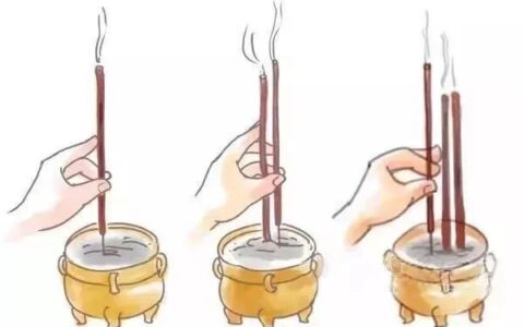 烧香拜佛不懂礼仪， 别怪神佛不灵验