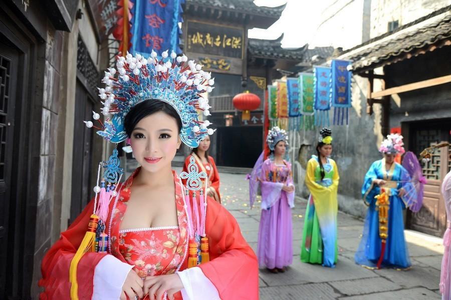 过年求财迎财神的方法,过年如何接大财 图片2 过年求财迎财神的方法,过年如何接大财 图片1