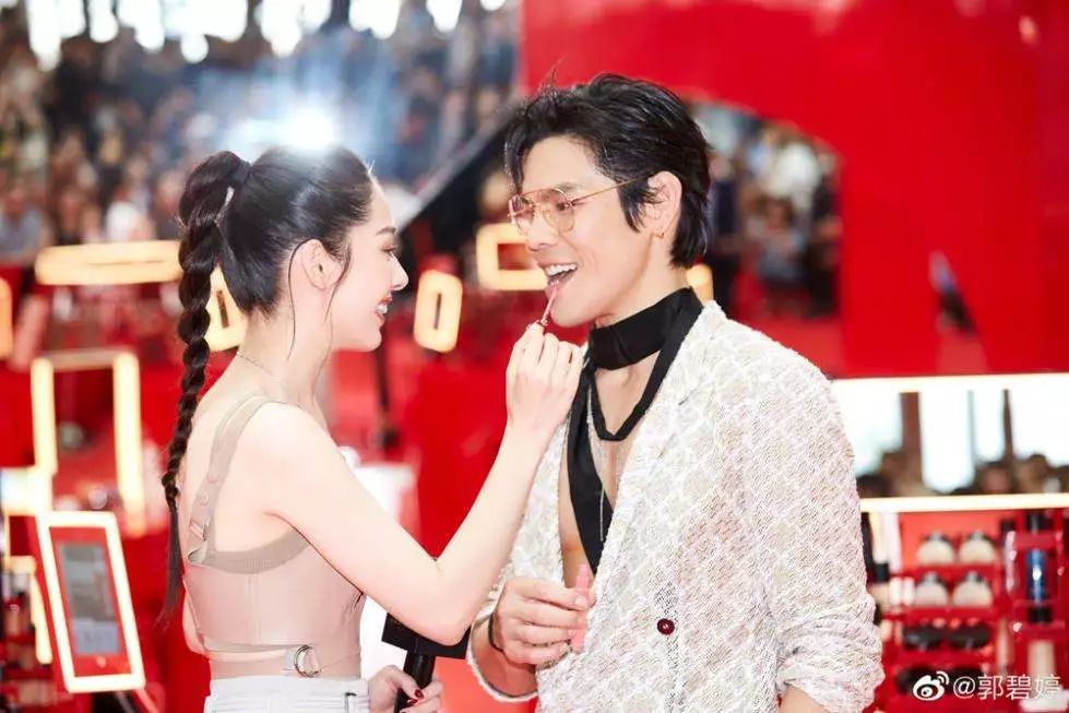 如何旺夫：一个女人要多强悍，才能配上帮夫二字 图片1