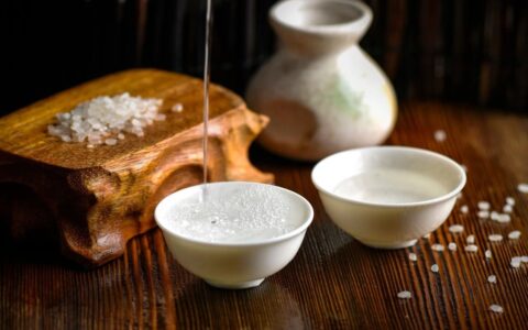 星座说我旺，生肖说我衰，星座和生肖那个可信