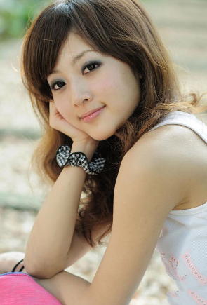 易出轨男女有何面相特征 图片1