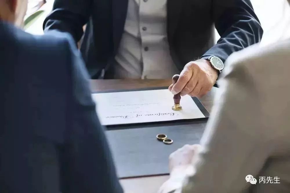 八字分析：哪些女人二婚后，能过得越来越幸福？ 图片1