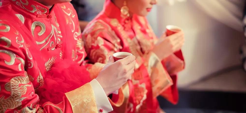 2020年适合结婚领证摆酒席的吉日都有哪些？ 图片1