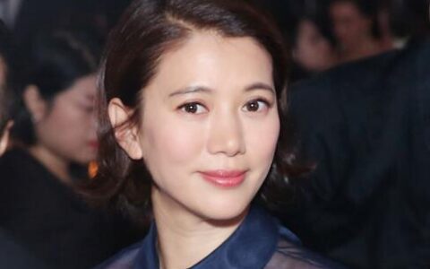 女人的眉骨高代表着什么
