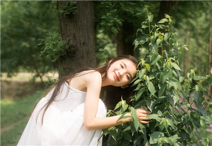 明明颜值高，却偏偏喜欢靠才华的生肖女 图片5