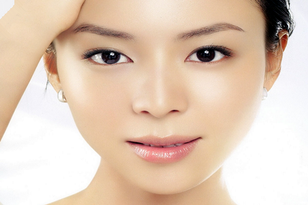 这样的女人眉毛最富贵 图片1