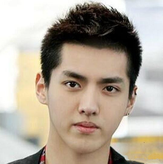 小耳朵的男人怎么样 图片6 小耳朵的男人怎么样 图片5