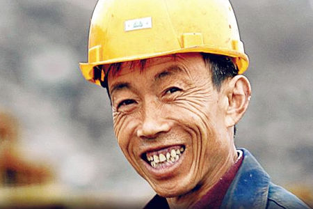 三种面相天生劳碌命 图片1