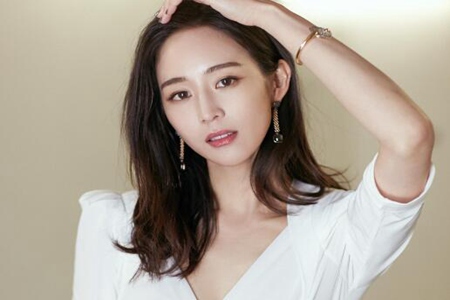 张钧甯的八字命理分析 她的未来生活将会如何走向 图片15