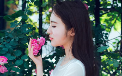 锁骨上的朱砂痣代表什么锁骨有痣好吗 图片2 锁骨上的朱砂痣代表什么锁骨有痣好吗 图片1