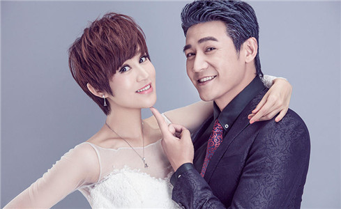 面相看你们是否有夫妻相 图片1