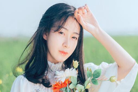 天蝎女喜欢一个人的表现 这四个最明显的特征爱你 图片2 天蝎女喜欢一个人的表现 这四个最明显的特征爱你 图片1