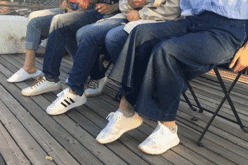 男抖穷女抖贱，抖腿为什么会倒霉？ 图片1